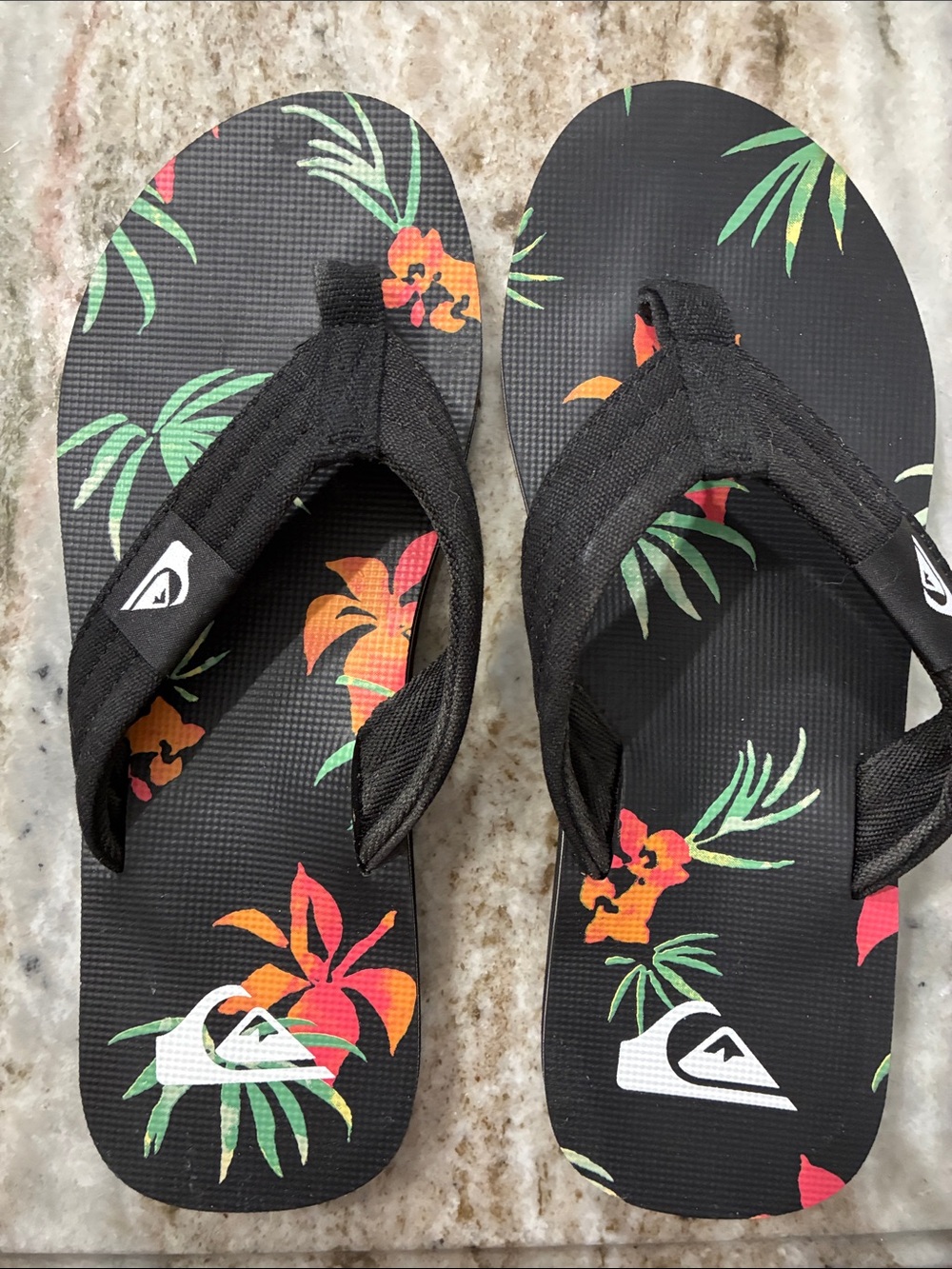 Quiksilver Black Tropical Print Flip Flops